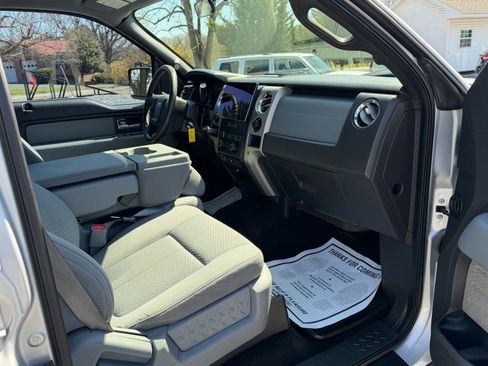 Used 2012 Ford F150 XLT image 29