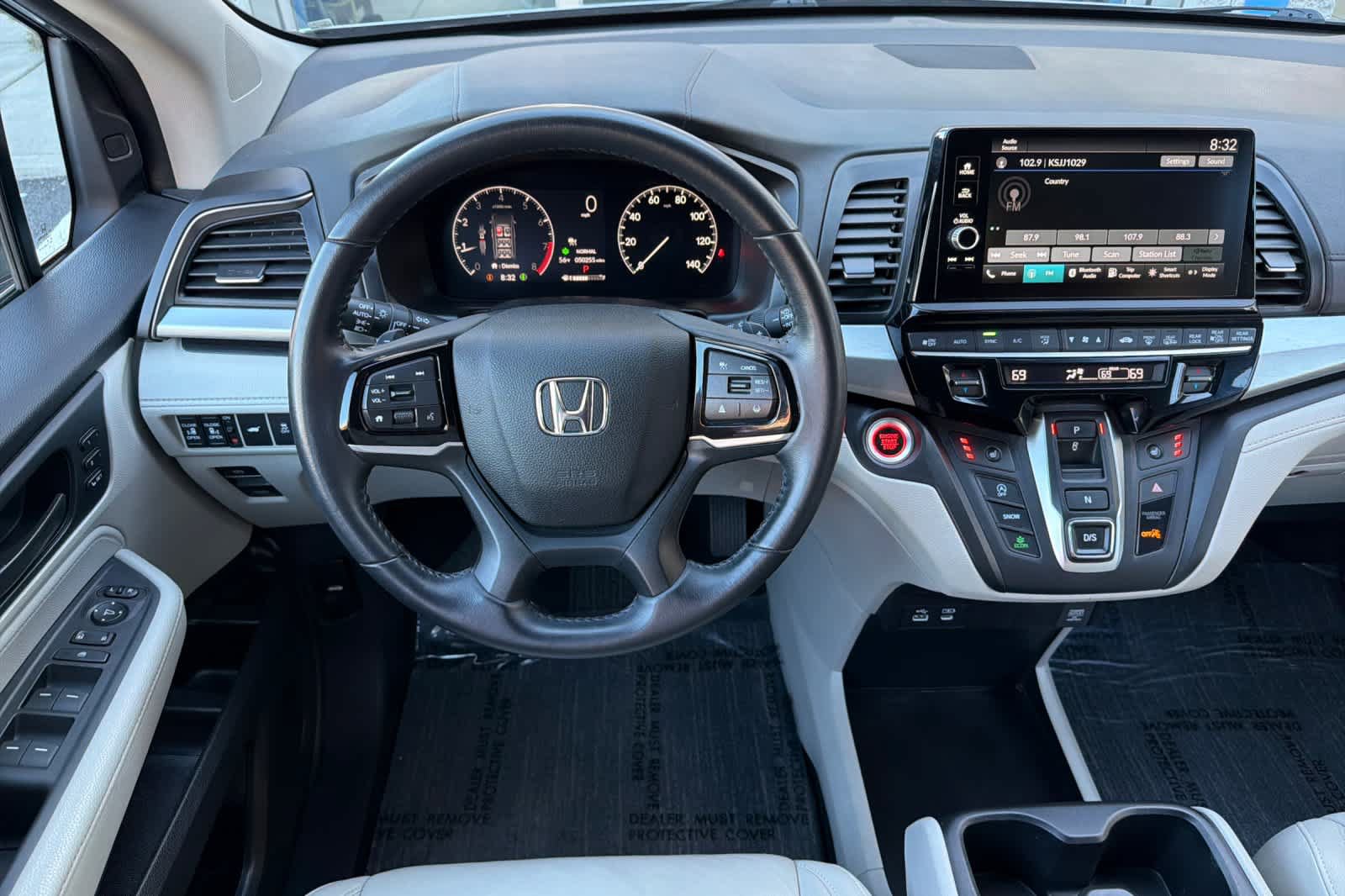 Used 2025 Honda Odyssey EX-L image 16