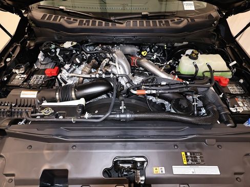 New 2026 Ford F250 Lariat w/ Tremor Off-Road Package image 38