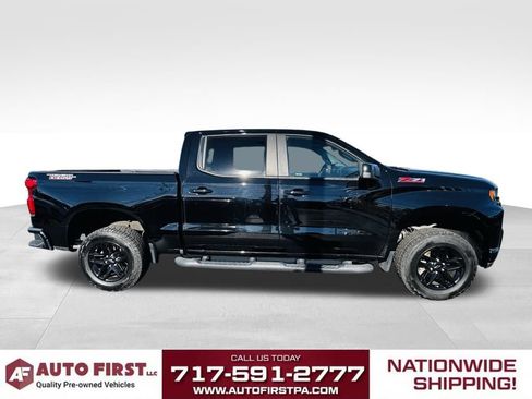 Used 2019 Chevrolet Silverado 1500 LT Trail Boss w/ Convenience Package image 2