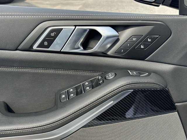 Used 2026 BMW X5 M60i AWD/4WD image 21