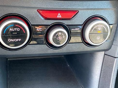 Used 2023 Subaru Crosstrek 2.0i image 13