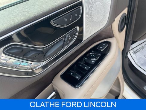 Certified 2024 Lincoln Navigator L Reserve AWD/4WD image 22