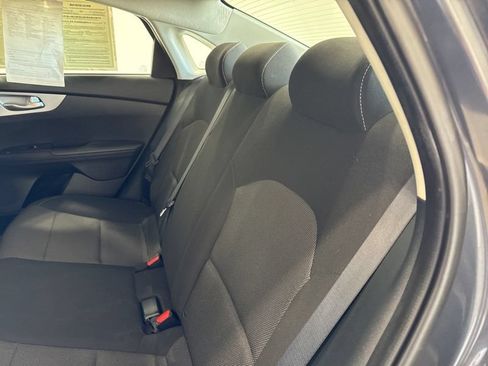 Used 2023 Kia Forte LXS FWD image 16