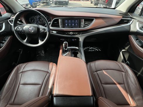 Used 2021 Buick Enclave Avenir w/ Avenir Technology Package image 9
