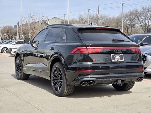 New 2026 Audi SQ8 Prestige image 9