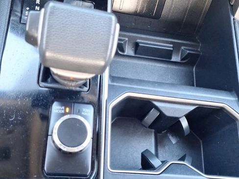 Used 2022 Toyota Tundra Limited image 60