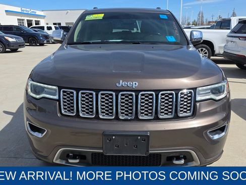 Used 2017 Jeep Grand Cherokee Overland image 8