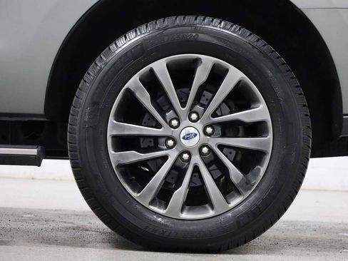 Used 2019 Ford Expedition Limited AWD/4WD image 37