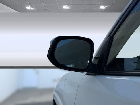 Used 2024 Toyota 4Runner TRD Off-Road image 22