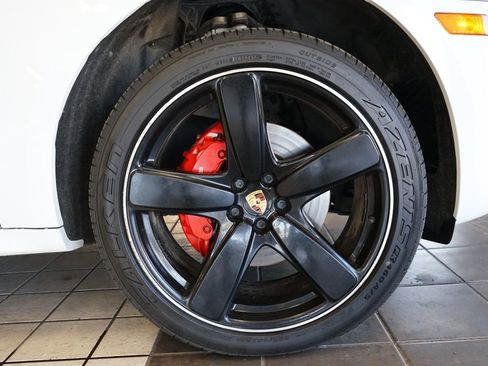 Used 2015 Porsche Macan S w/ Premium Package Plus image 60