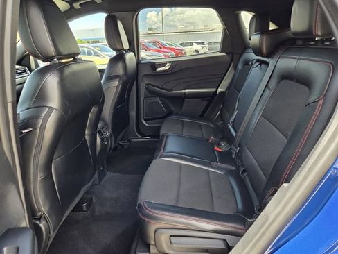 Used 2023 Ford Escape ST-Line AWD/4WD image 14
