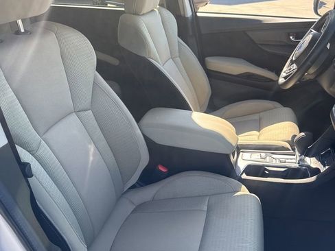 Certified 2024 Subaru Ascent Premium w/ Convenience Package image 16