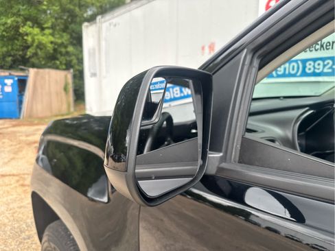 Used 2022 GMC Canyon Elevation w/ Elevation Premium Package AWD/4WD image 15