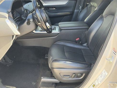 Used 2024 MAZDA CX-90 3.3 Turbo w/ Preferred Package image 28