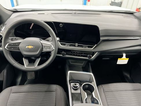 New 2026 Chevrolet Equinox LT image 10