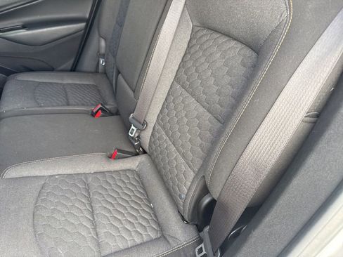 Used 2018 Chevrolet Equinox LT image 15