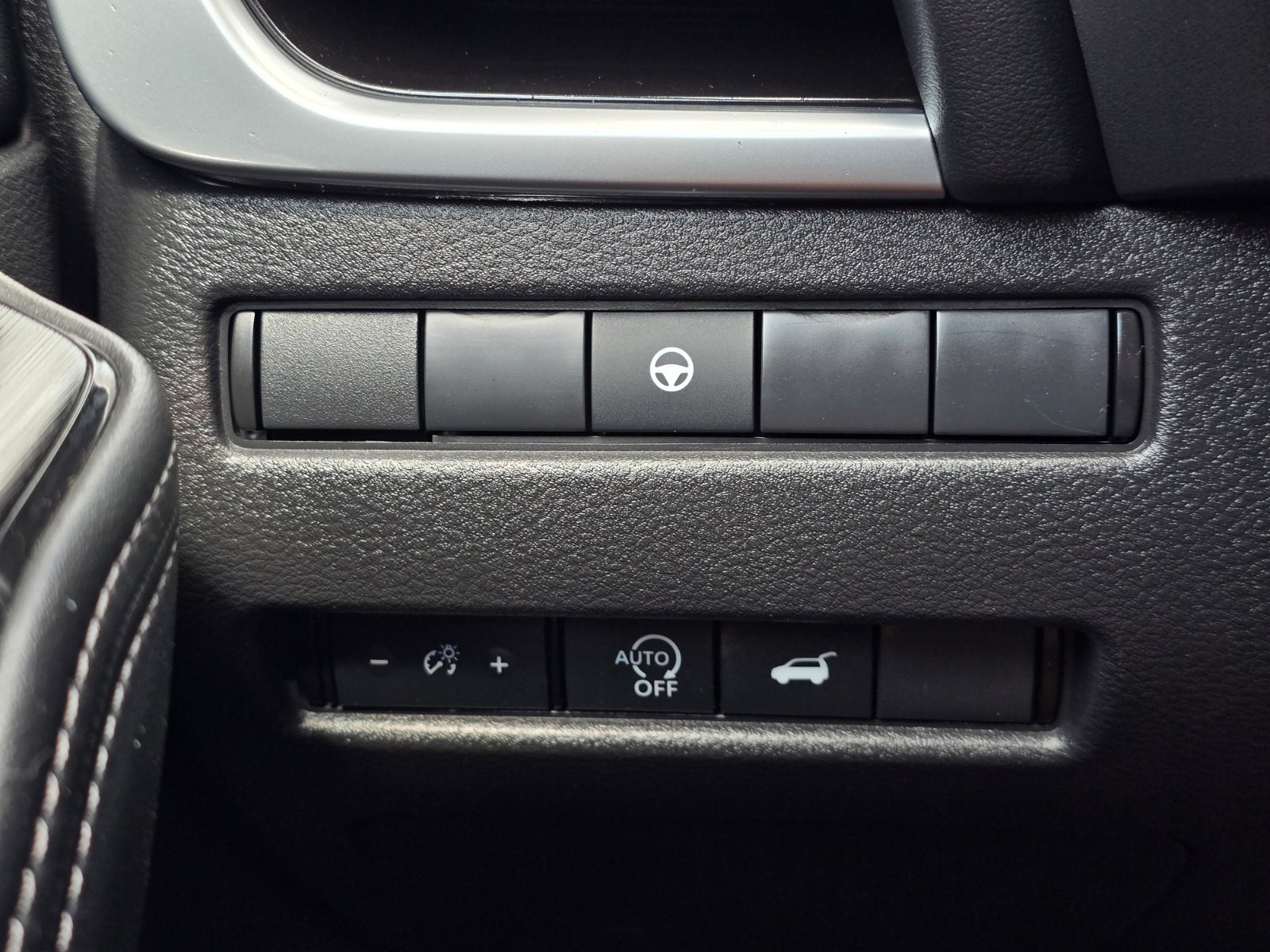 Certified 2026 Nissan Rogue SL AWD/4WD image 22