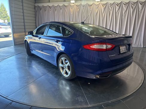 Used 2015 Ford Fusion SE w/ Equipment Group 201A image 5