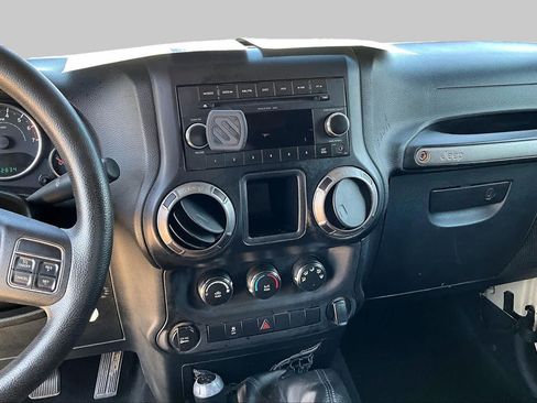 Used 2011 Jeep Wrangler Sport AWD/4WD image 7