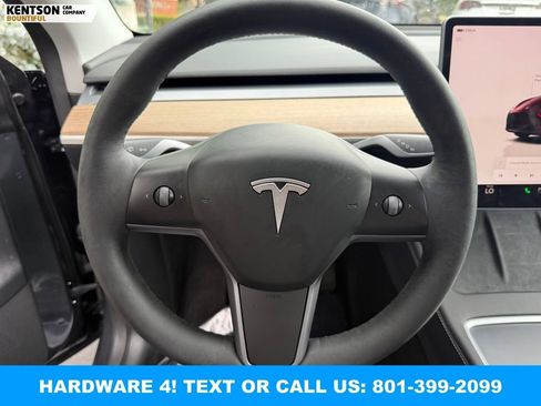 Used 2023 Tesla Model Y Long Range AWD/4WD image 16