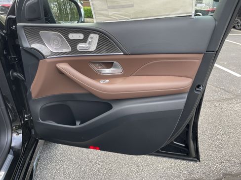 New 2026 Mercedes-Benz GLE 53 AMG 4MATIC Coupe image 41