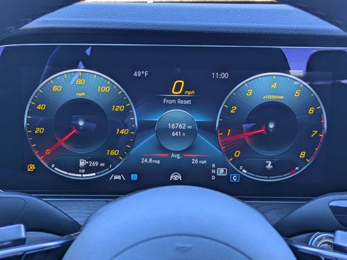 Used 2022 Mercedes-Benz E 350 Sedan image 10