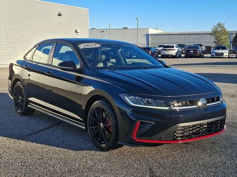 Used 2025 Volkswagen Jetta GLI Autobahn w/ GLI Black Package image 3