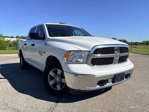 Used 2023 RAM 1500 Classic SLT w/ Protection Group AWD/4WD image 7