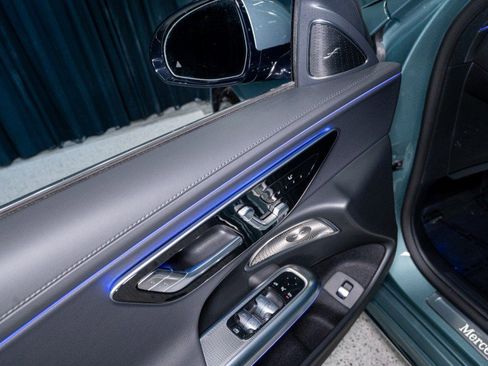 New 2026 Mercedes-Benz E 350 4MATIC Sedan image 11