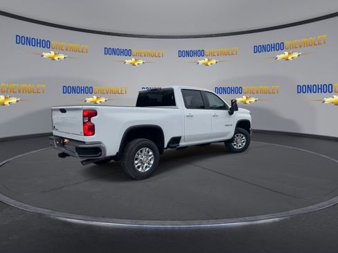 New 2026 Chevrolet Silverado 2500 LT AWD/4WD image 8