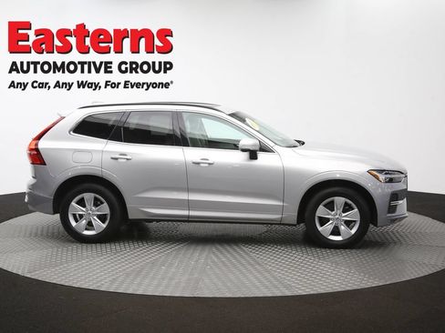 Used 2022 Volvo XC60 B5 Momentum AWD/4WD image 49