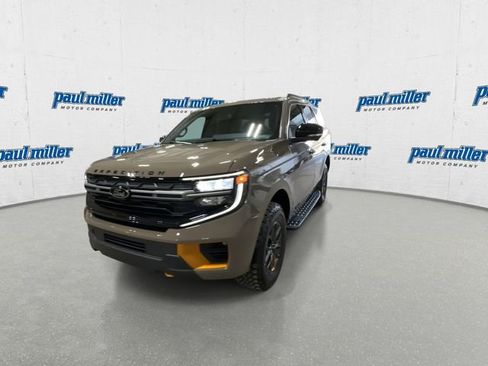 New 2026 Ford Expedition Tremor image 4