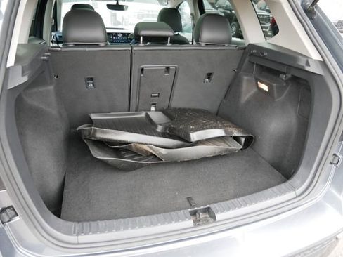 Used 2022 Volkswagen Taos SE image 10