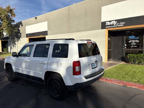 Used 2017 Jeep Patriot Sport w/ Power Value Group image 4
