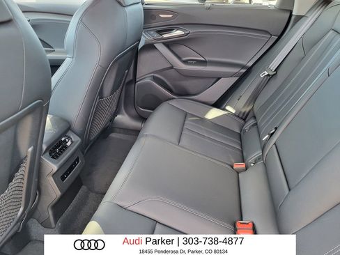 New 2025 Audi Q6 e-tron Premium Plus image 8