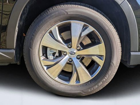 Certified 2025 Subaru Ascent Premium image 10