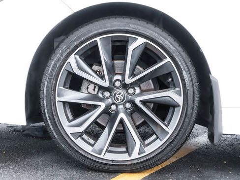 Used 2022 Toyota Corolla SE image 14