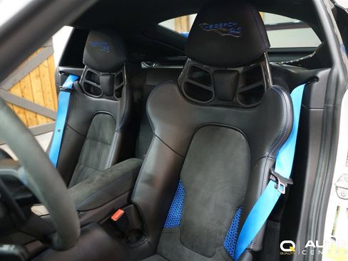 Used 2023 Porsche 718 Cayman GT4 RS image 31