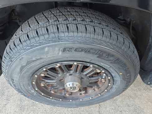 Used 2008 Toyota Tundra 2WD CrewMax image 4