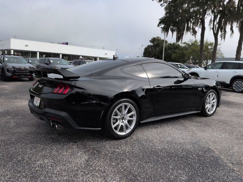 Used 2024 Ford Mustang GT Premium RWD image 4