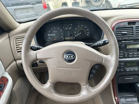 Used 2004 Kia Optima FWD image 14