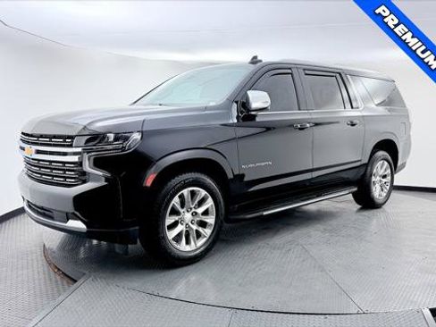 Used 2021 Chevrolet Suburban Premier w/ Premium Package AWD/4WD image 2