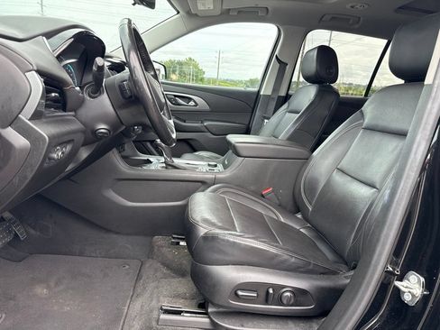 Used 2018 Chevrolet Traverse Premier w/ Redline Edition AWD/4WD image 6