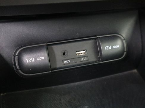 Used 2018 Kia Soul FWD image 58