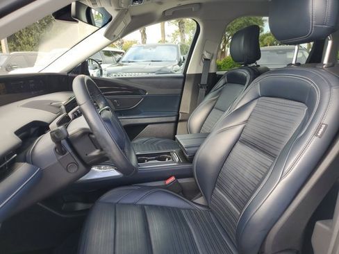 Certified 2024 Lincoln Nautilus Reserve w/ Equipment Group 202A image 21