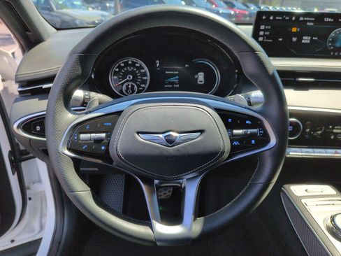 Used 2022 Genesis GV70 2.5T w/ Sport Prestige Package AWD/4WD image 18