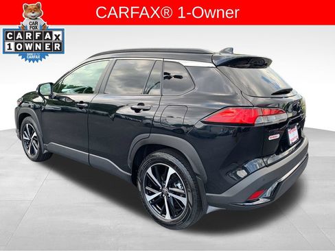 Used 2025 Toyota Corolla Cross AWD Hybrid w/ Convenience Package image 3