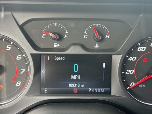 Used 2017 Chevrolet Camaro LT RWD image 28