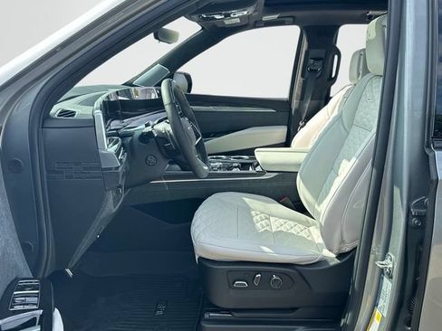 New 2026 Cadillac Escalade V w/ LPO, Floor Liner Package AWD/4WD image 10